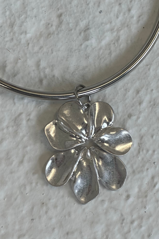 MAE SILVER NECKLACE